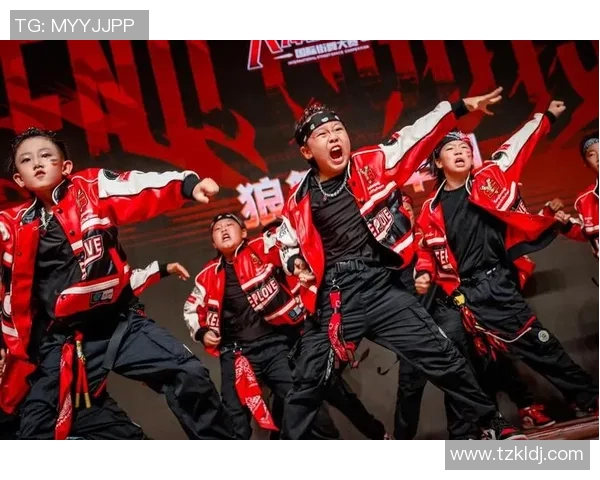 成都街舞队战术变革引发热议街舞新潮流的崛起与挑战 成都街舞队战术变革引发热议街舞新潮流的崛起与挑战