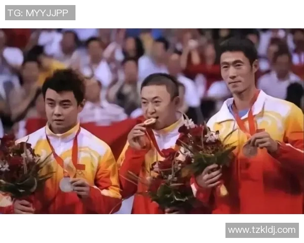 深圳乒乓球队拼搏历程揭秘全国锦标赛背后的奋斗与荣耀 深圳乒乓球队拼搏历程揭秘全国锦标赛背后的奋斗与荣耀